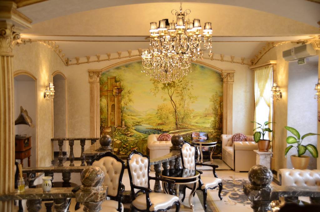 Allureinn Hotel And Spa Tjernivtsi Eksteriør billede